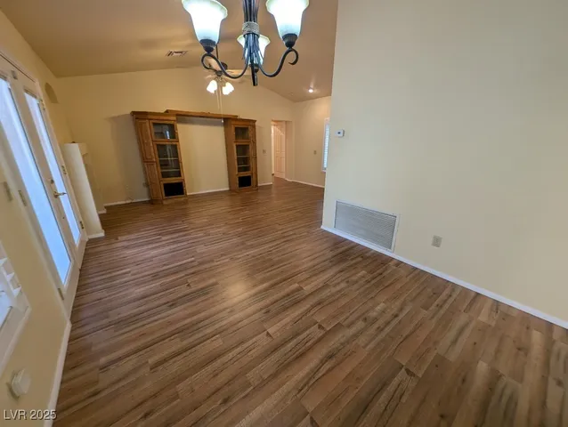 $1,900 | 2737 Tumble Brook Drive, Las Vegas, NV 89134