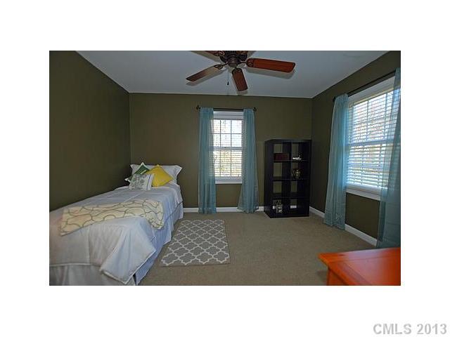 3032 Mountainbrook Road Charlotte, NC 28210 - Photo 13 of 16