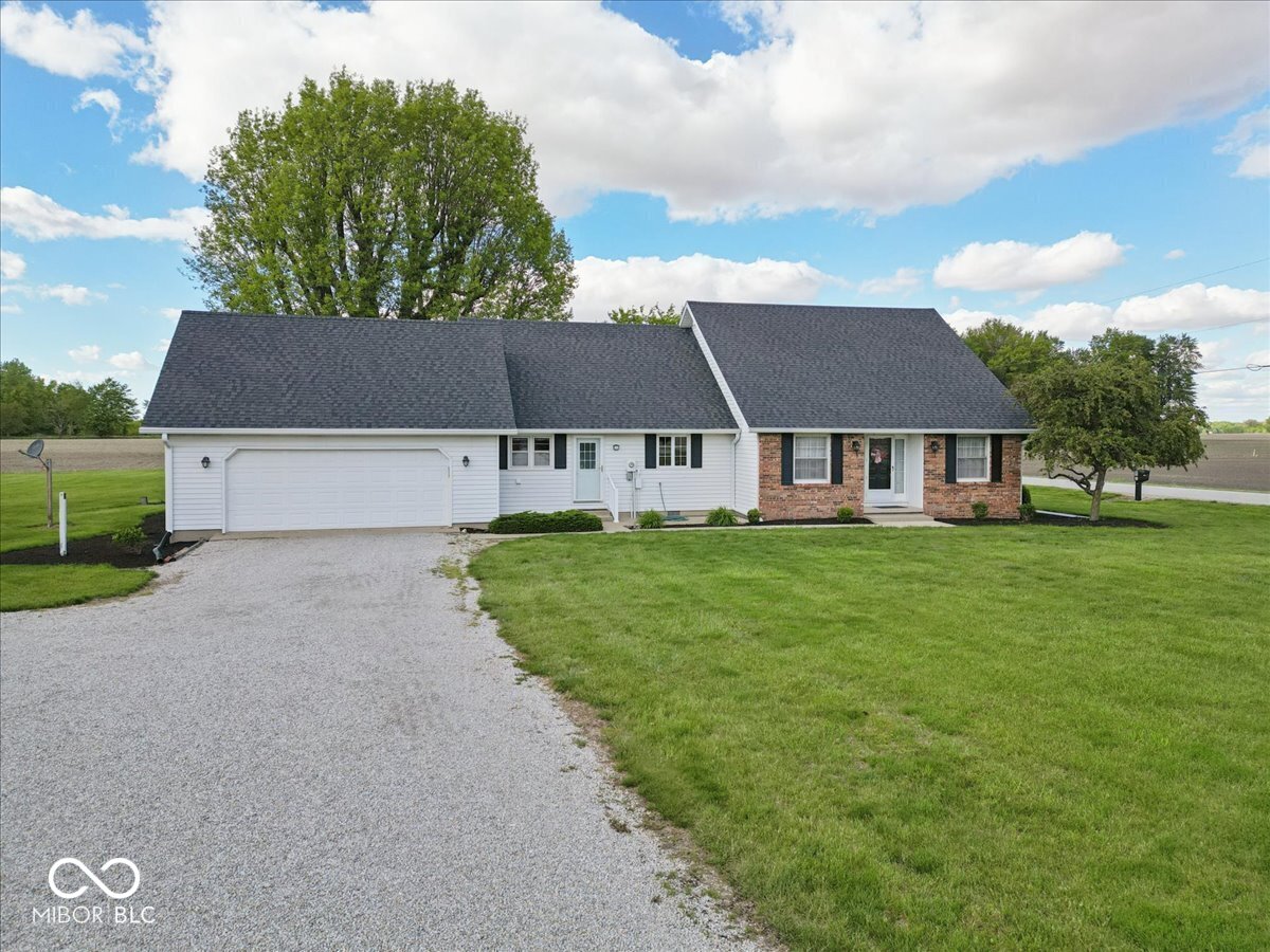 3287 County Rd S 800 East Kokomo, IN 46902 - Photo 1 of 49