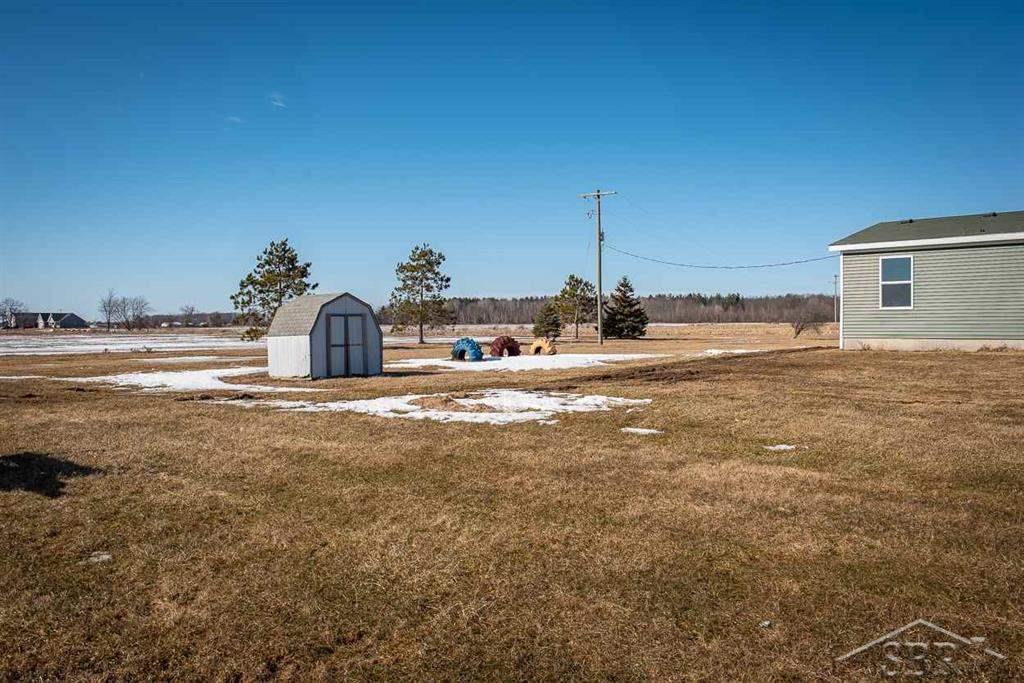 10808 East Denver Road Coleman, MI 48618 - Photo 30 of 32