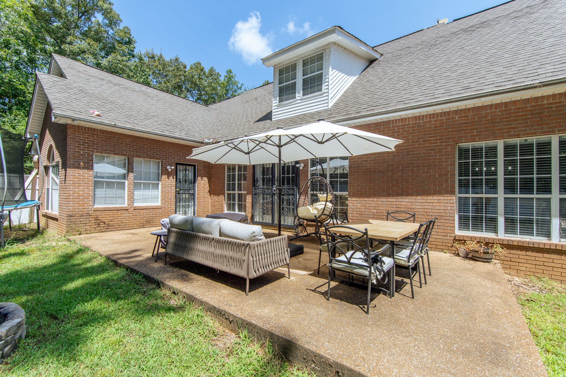 915 Cliffview Road Bolivar, TN 38008 - Photo 12 of 89