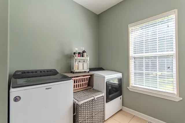 $470,000 | 915 Cliffview Road, Bolivar, TN 38008