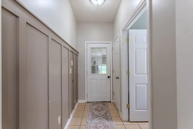 $470,000 | 915 Cliffview Road, Bolivar, TN 38008