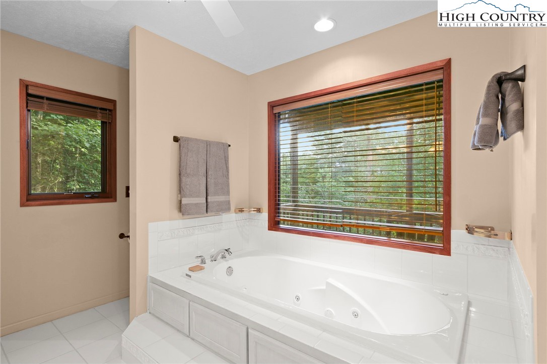 202 Upper Grouse Ridge Road Beech Mountain, NC 28604 - Photo 33 of 41