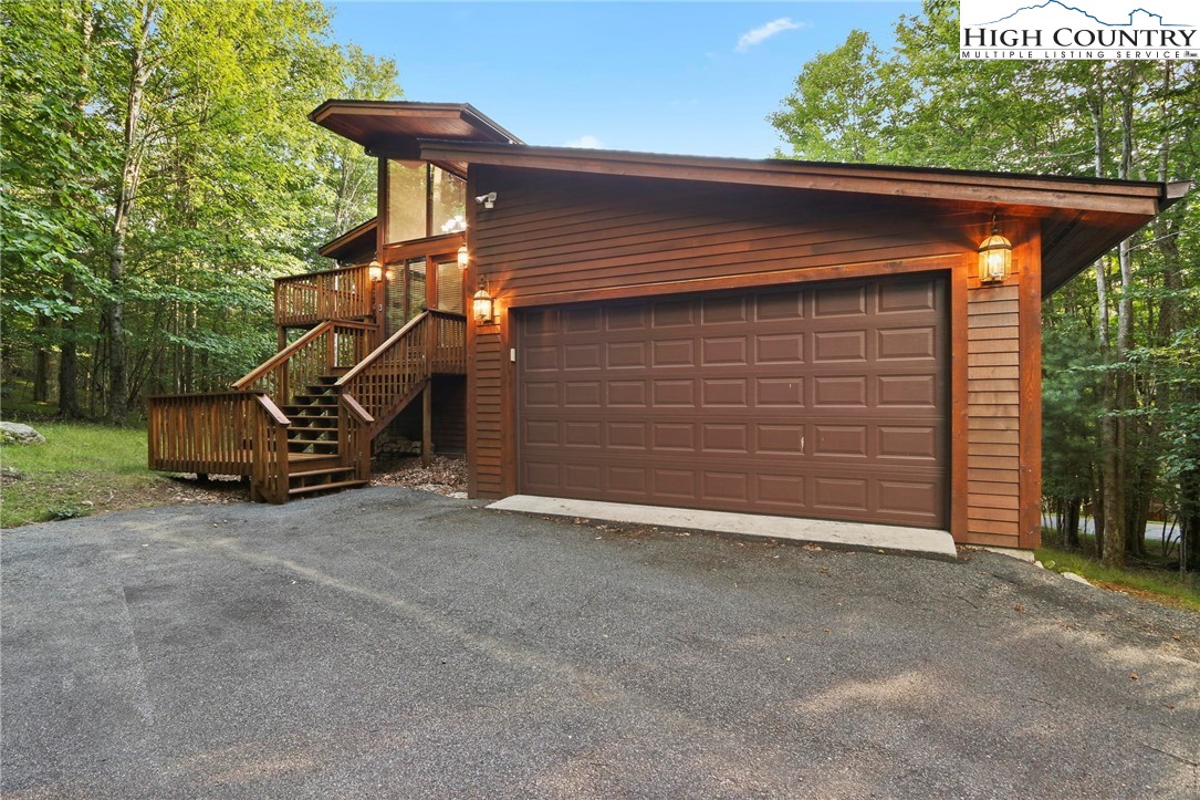 202 Upper Grouse Ridge Road Beech Mountain, NC 28604 - Photo 37 of 41