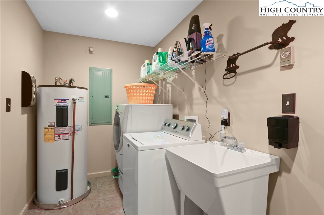 202 Upper Grouse Ridge Road Beech Mountain, NC 28604 - Photo 40 of 41