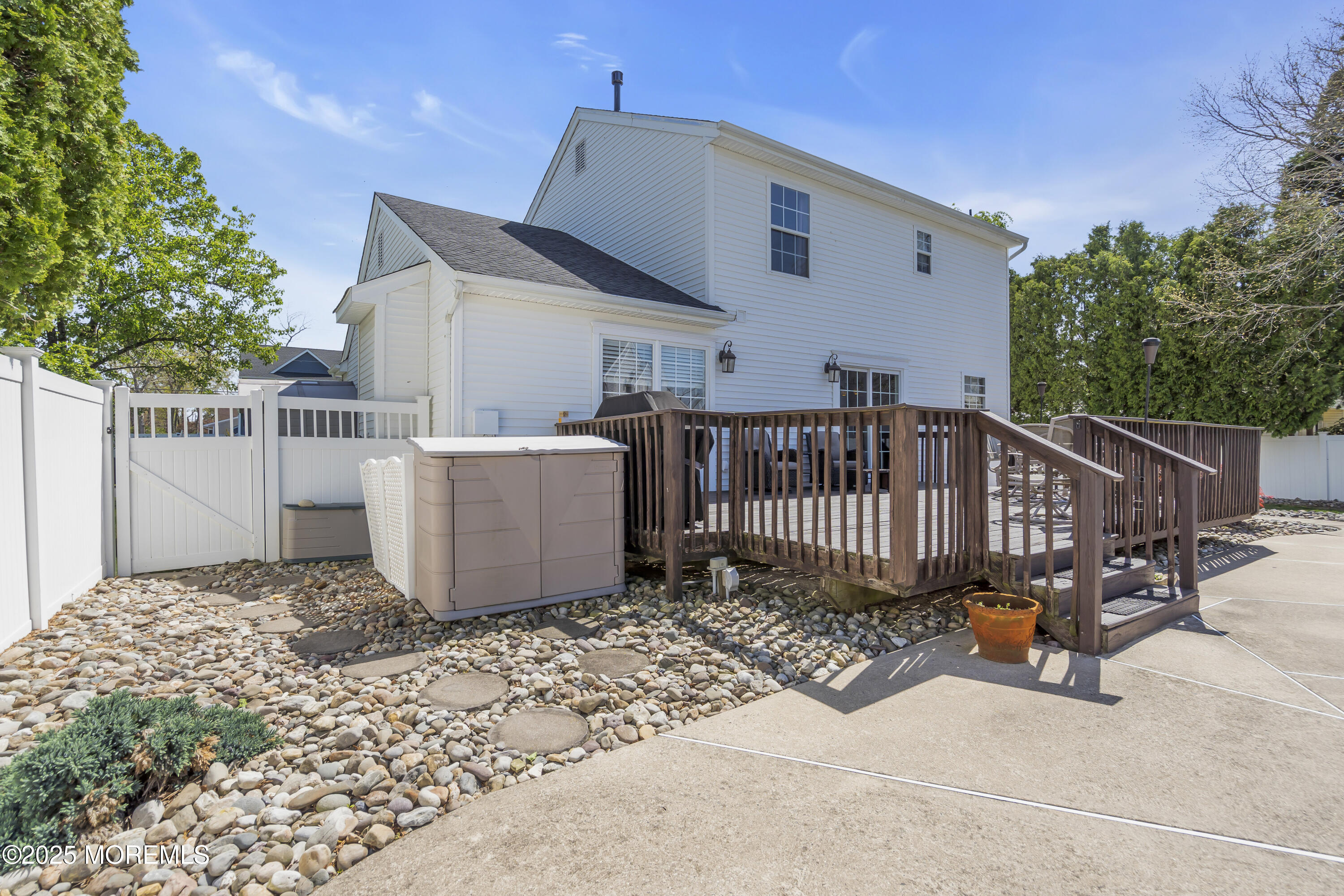 1839 Breakers Drive Manahawkin, NJ 08050 - Photo 45 of 52 a view of a roof deck