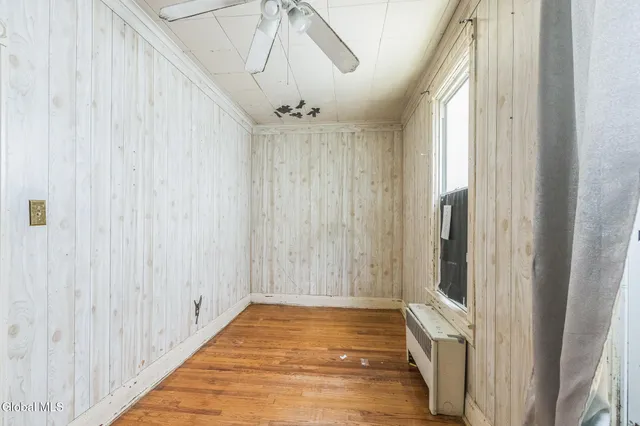 $145,000 | 477 9th Avenue, Troy, NY 12182