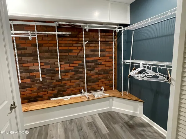 $690,000 | 2531 Highland Park Drive, Pigeon Forge, TN 37863