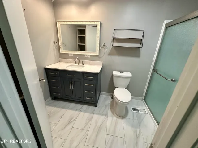 $690,000 | 2531 Highland Park Drive, Pigeon Forge, TN 37863