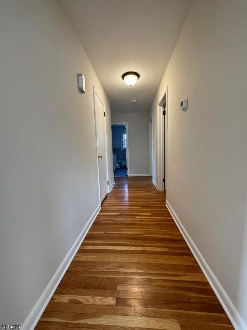 639 Oakdene Avenue Ridgefield, NJ 07657 - Photo 7 of 20