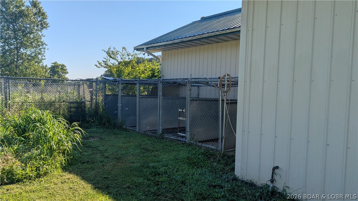 16390 Harris Road Jamestown, MO 65046 - Photo 27 of 33 Gallery Image 27