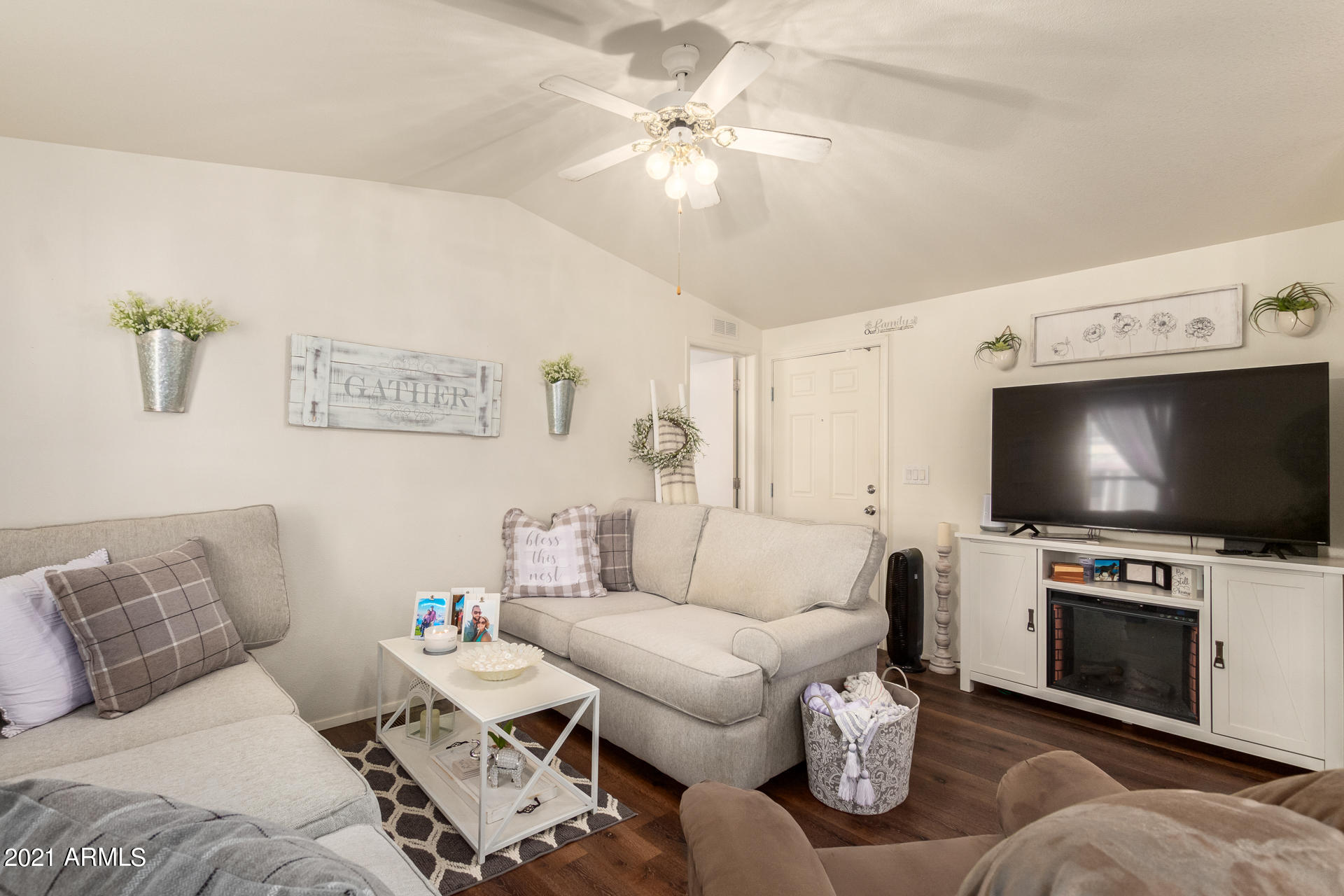 44 South Hawes Road, Unit C3 Mesa, AZ 85208 - Photo 7 of 25 07 - Hawes