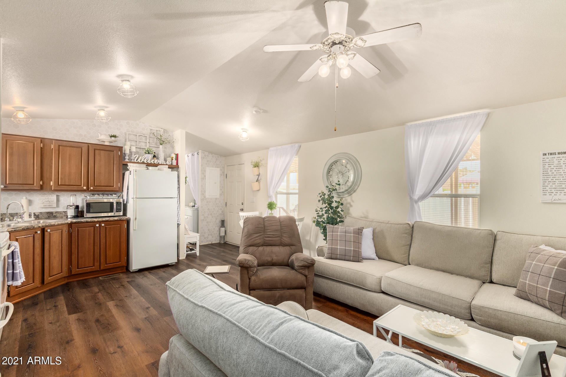 44 South Hawes Road, Unit C3 Mesa, AZ 85208 - Photo 8 of 25 08 - Hawes