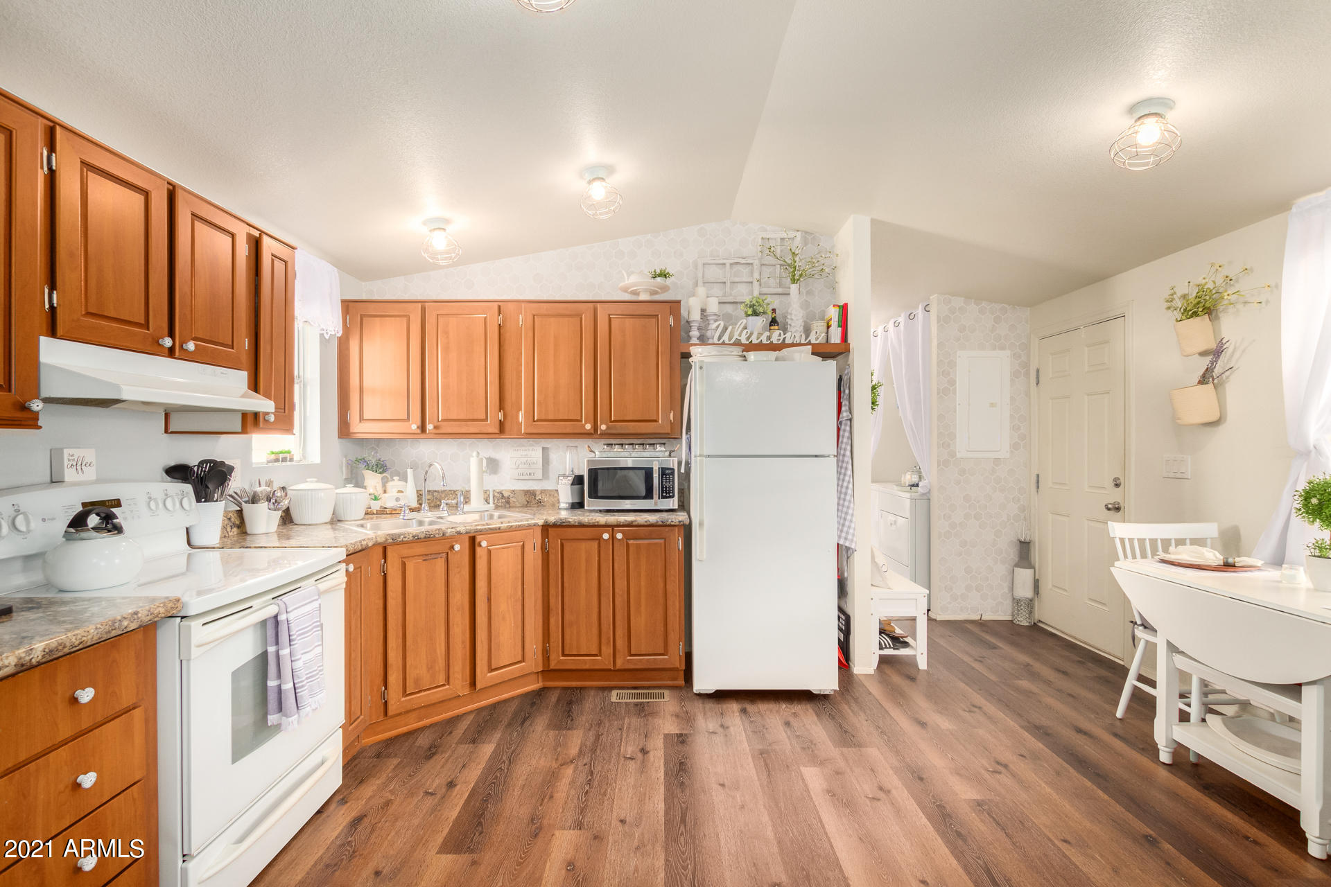 44 South Hawes Road, Unit C3 Mesa, AZ 85208 - Photo 10 of 25 10 - Hawes