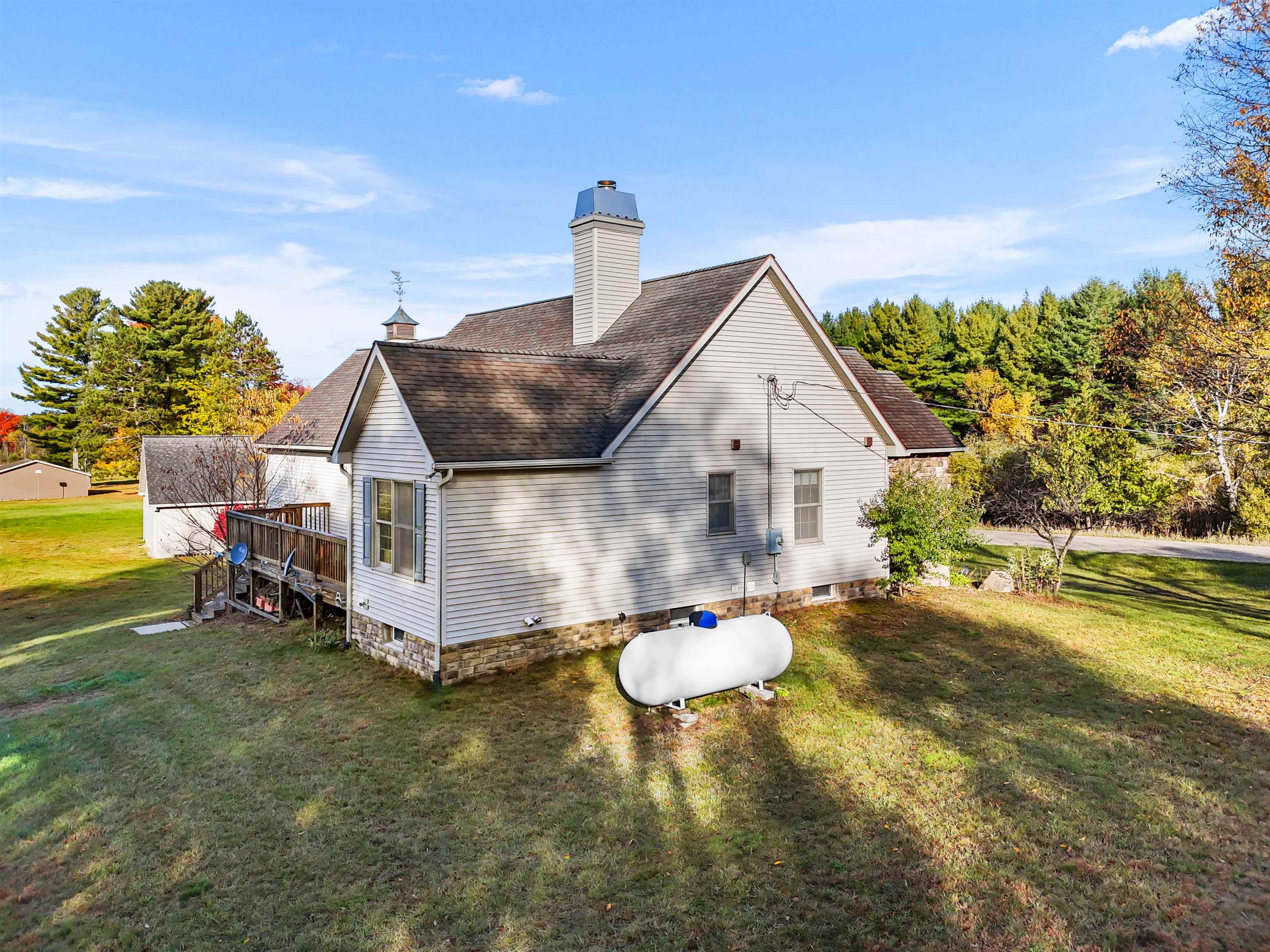 7251 West 50 Road Cadillac, MI 49601 - Photo 6 of 50