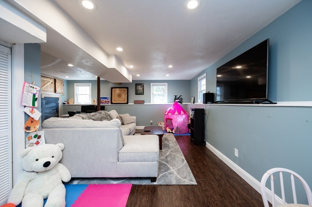 73 Tilden Road Weymouth, MA 02190 - Photo 24 of 32 Gallery Image 24