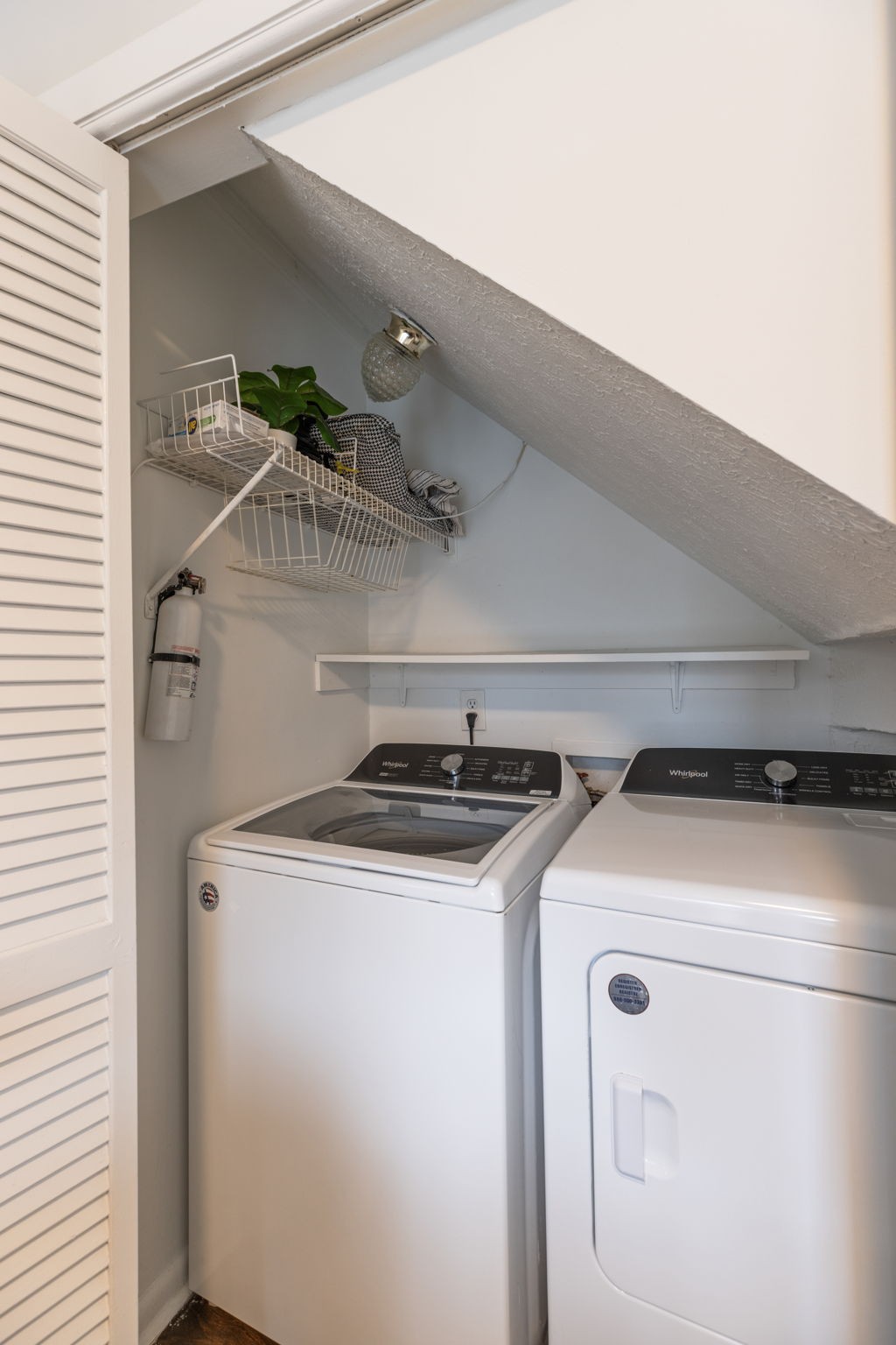 104 Meredith Place Franklin, TN 37064 - Photo 16 of 63 a close up view of washer and dryer