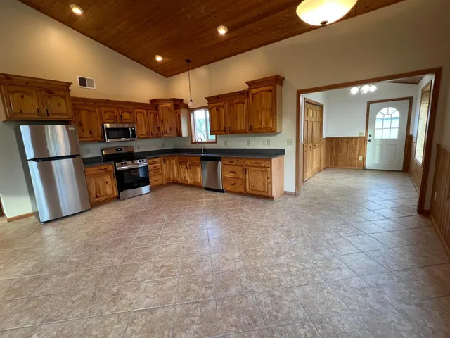 $465,000 | 26169 Paddy Avenue, Aitkin, MN 56431