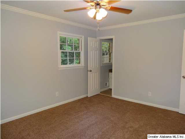 928 Rockingham Road Birmingham, AL 35235 - Photo 16 of 21 Gallery Image 16