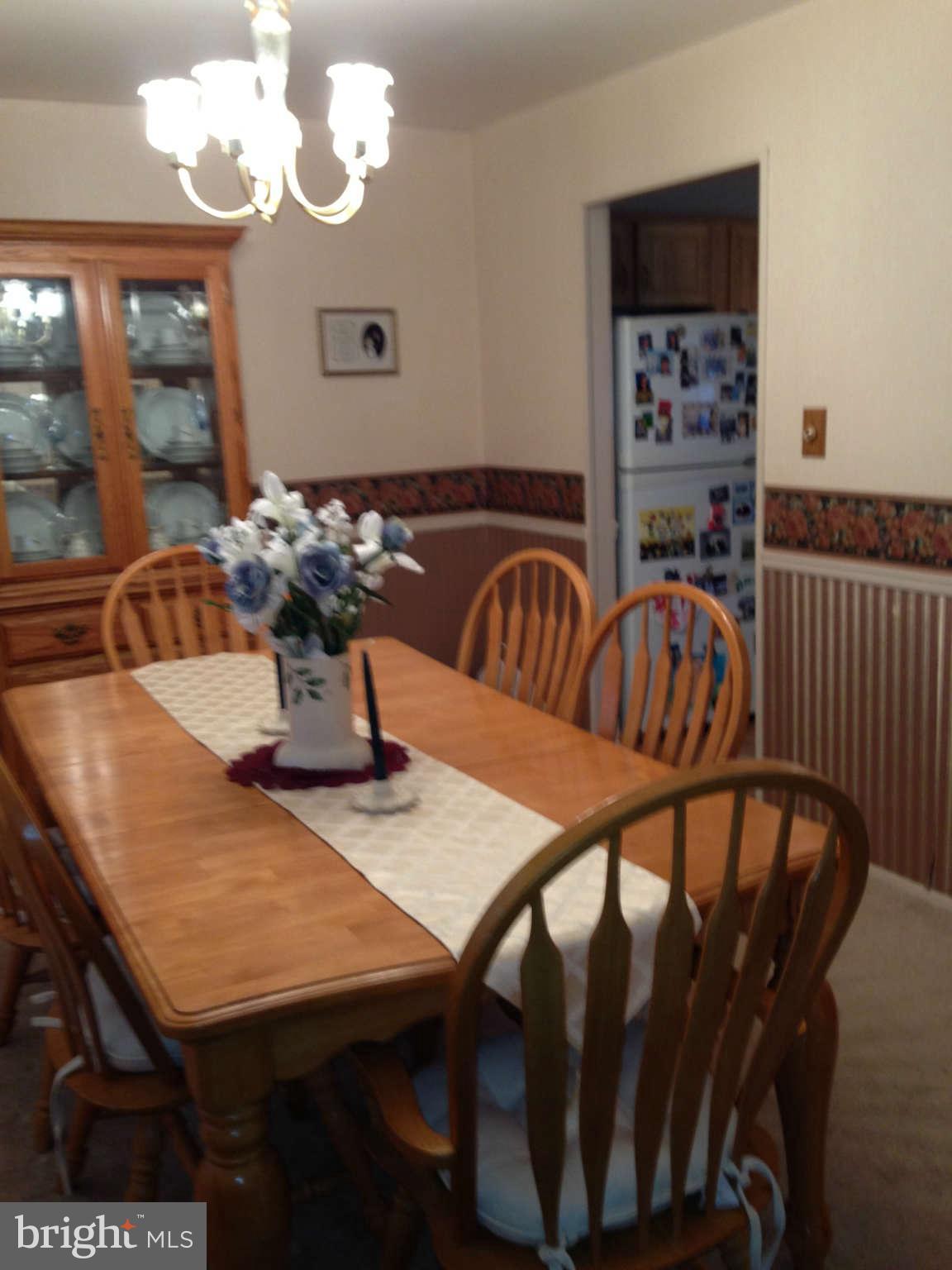 412 Ridgeview Court Arnold, MD 21012 - Photo 12 of 30 Dining Room