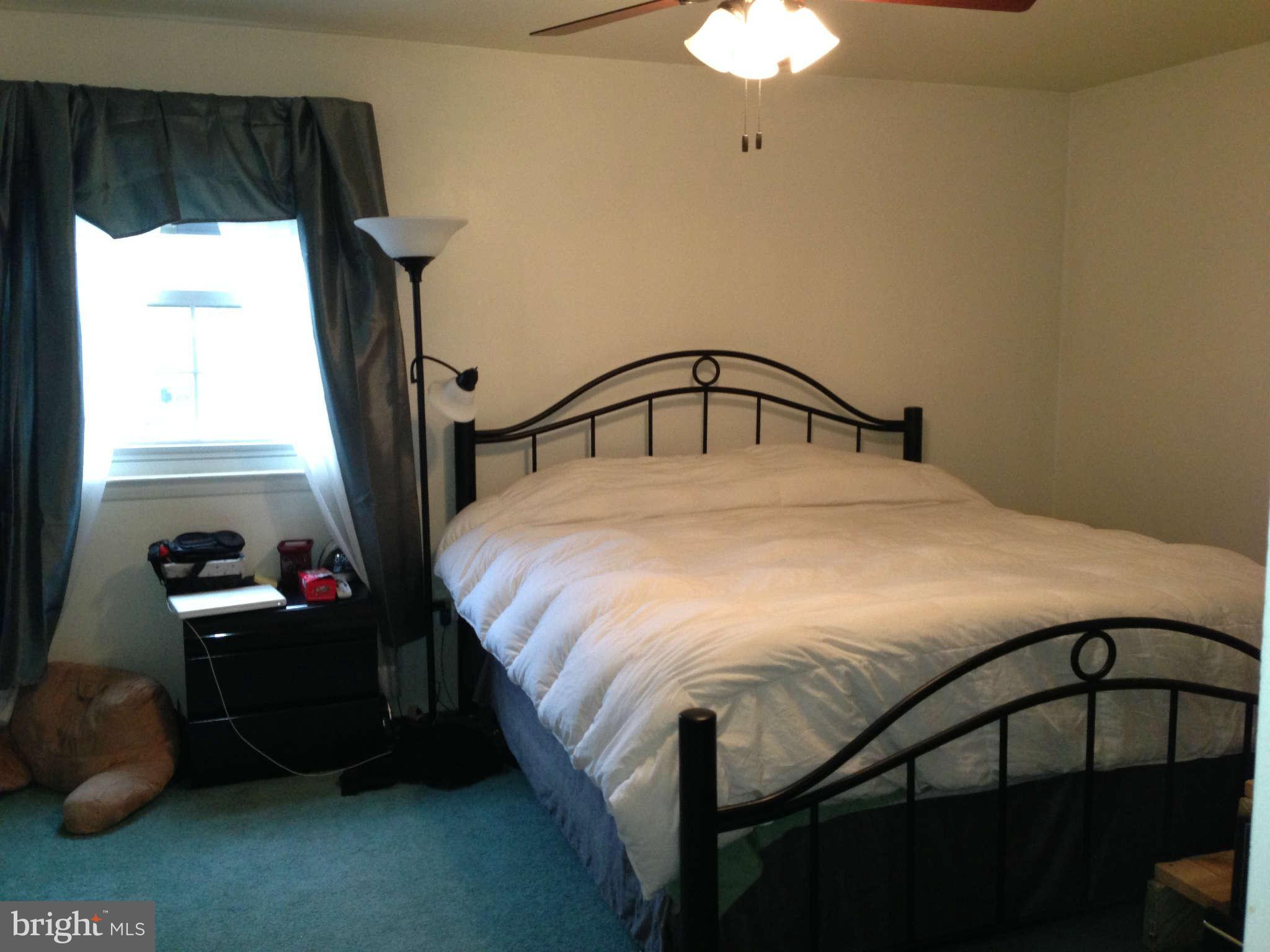 412 Ridgeview Court Arnold, MD 21012 - Photo 16 of 30 Bedroom (Master)