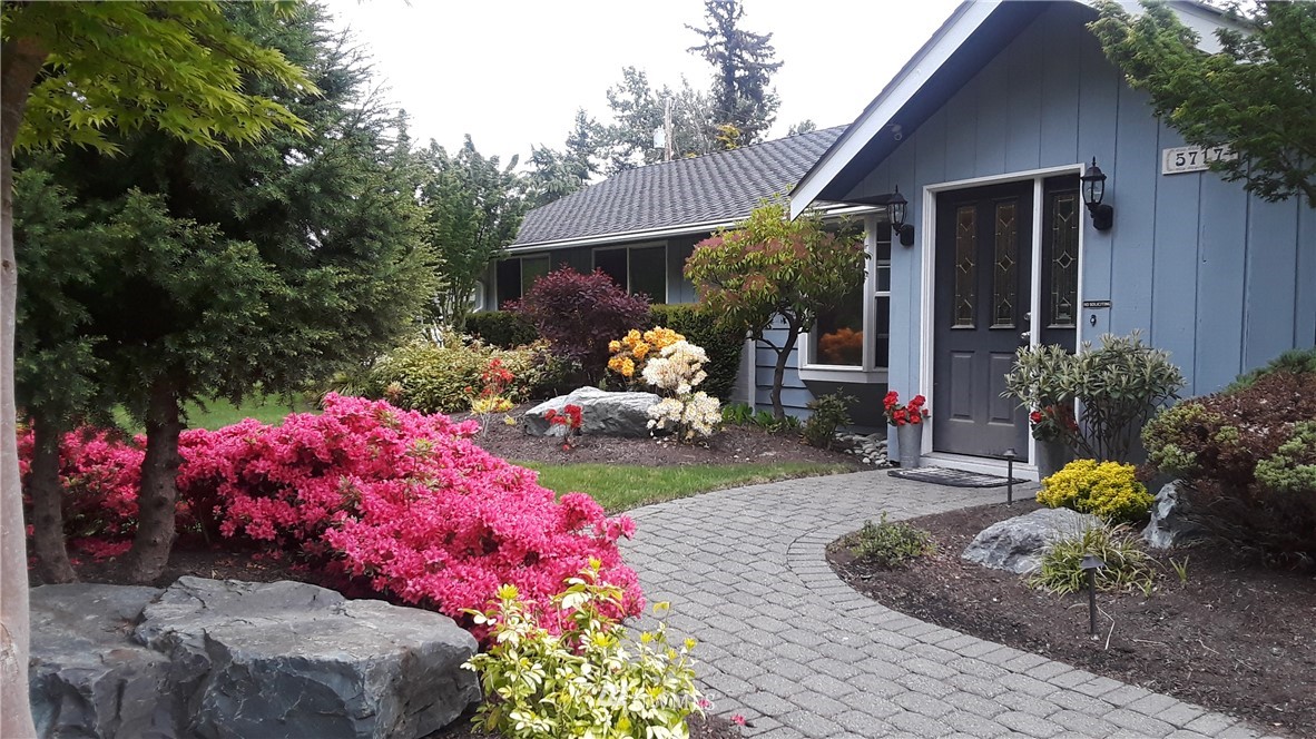 5717 Highland Road Everett, WA 98203 - Photo 1 of 23