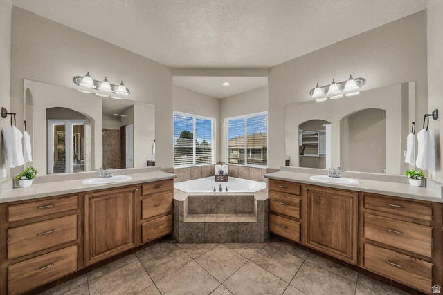 2516 South 2350th Street East St. George, UT 84790 - Photo 15 of 43