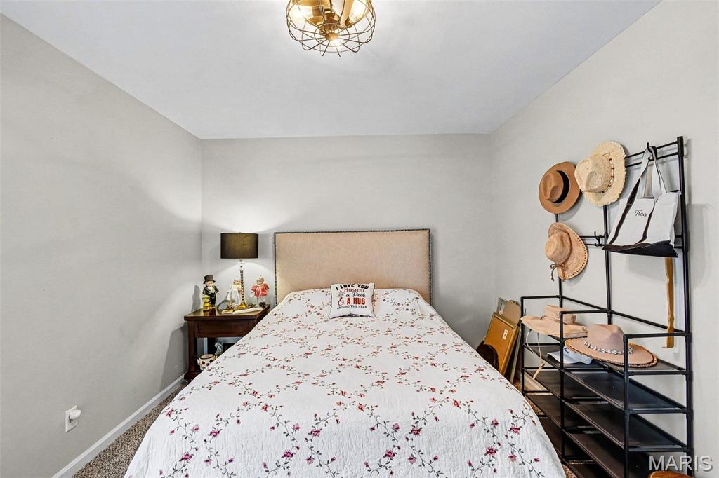 4706 Butler Hill Road St. Louis, MO 63128 - Photo 21 of 34