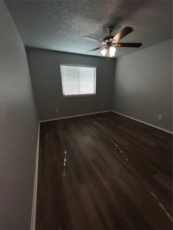 $1,500 | 617 Greenlawn Boulevard, Round Rock, TX 78664