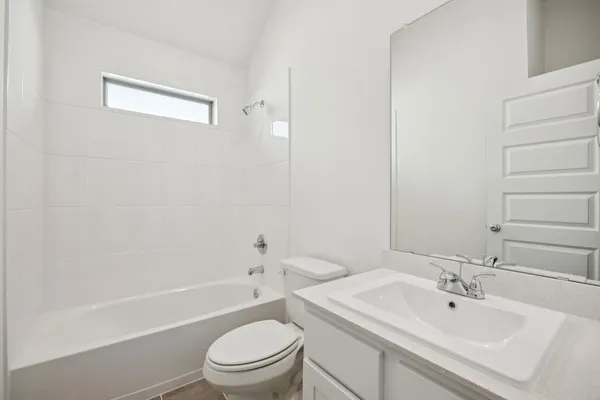 $239,900 | 332 Bendecido Loop, Elgin, TX 78621