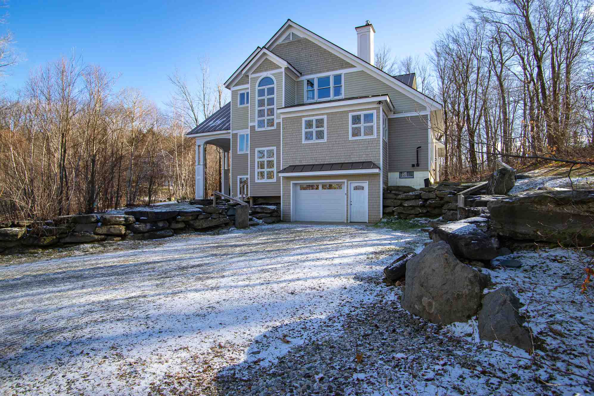 34 Springhill Road West Dover, VT 05356 - Photo 4 of 40