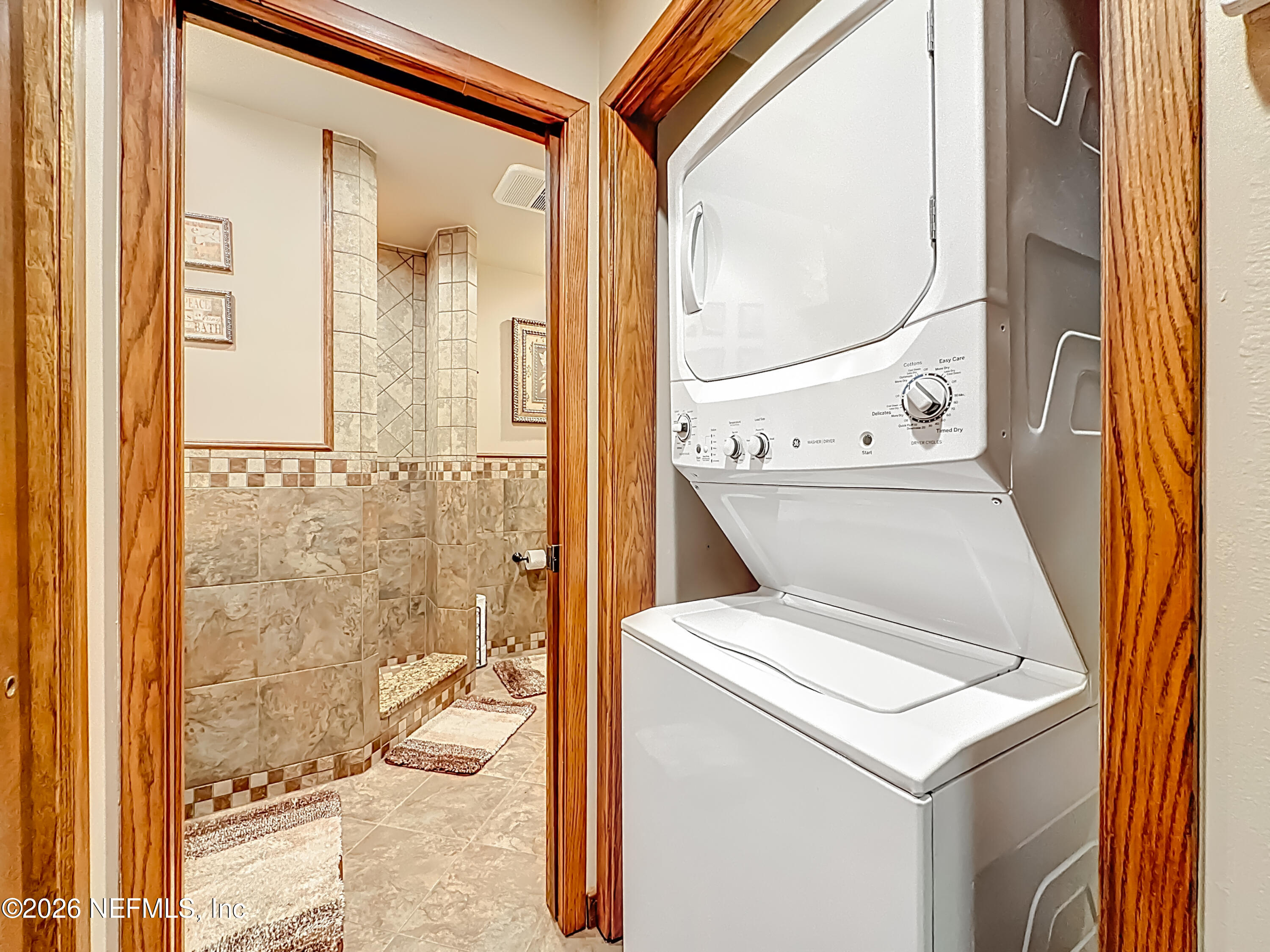 2910 Ravines Road, Unit 1103 Middleburg, FL 32068 - Photo 31 of 36 Stackable washer and dryer