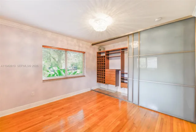 $9,000 | 911 Mariana Avenue, Coral Gables, FL 33134