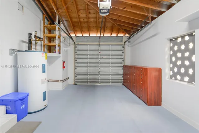 $9,000 | 911 Mariana Avenue, Coral Gables, FL 33134