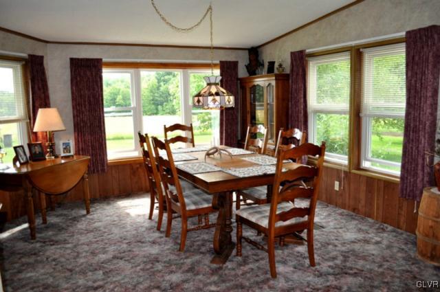 249 Gross Road Quakertown, PA 18951 - Photo 8 of 25 Dinnig Room