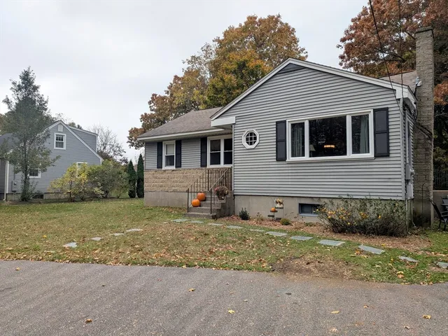 $439,900 | 293 Pike Avenue, Attleboro, MA 02703