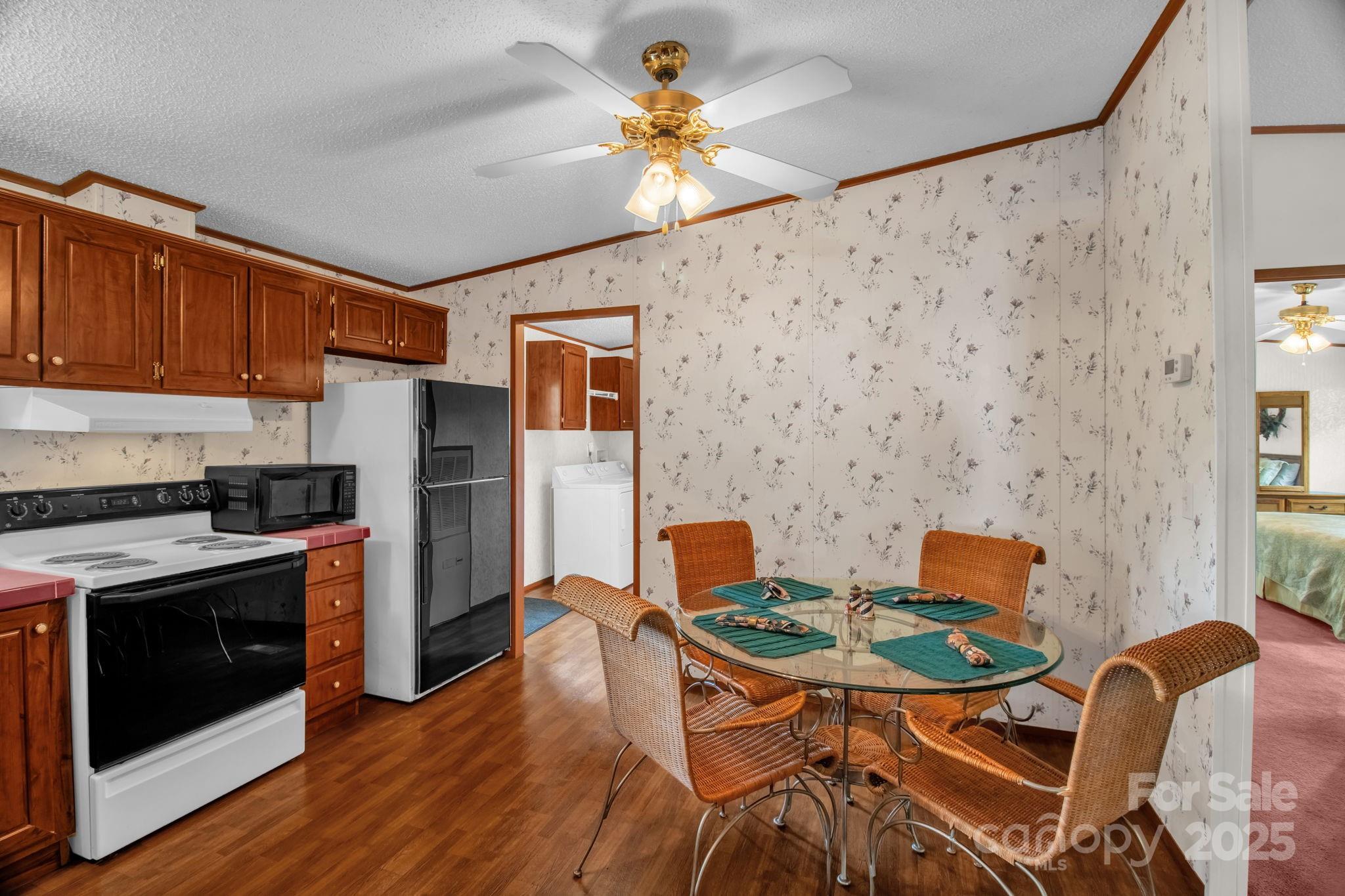 7232 Executive Circle Denver, NC 28037 - Photo 29 of 38