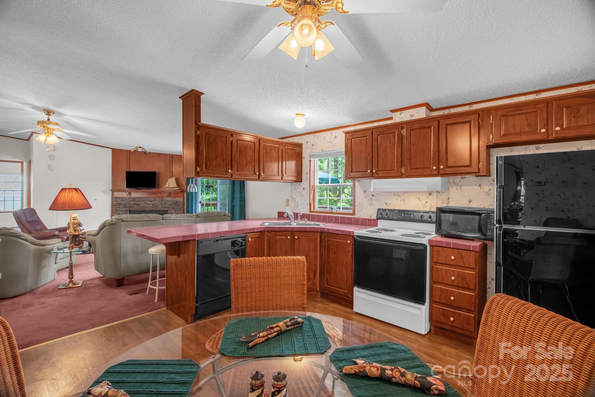 7232 Executive Circle Denver, NC 28037 - Photo 31 of 38