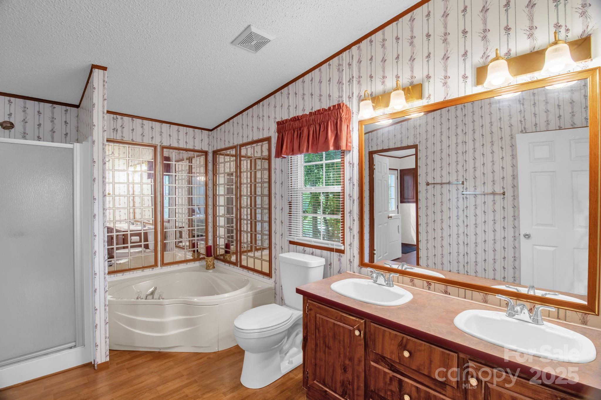 7232 Executive Circle Denver, NC 28037 - Photo 35 of 38