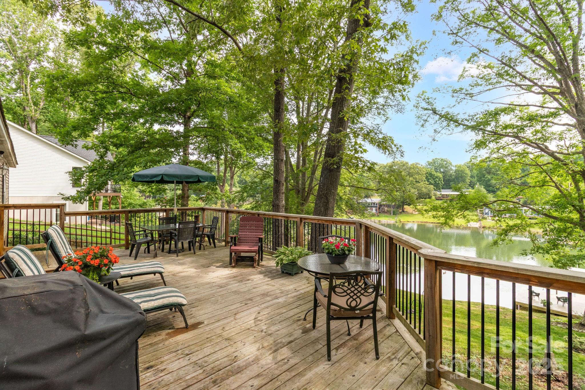 7232 Executive Circle Denver, NC 28037 - Photo 6 of 38