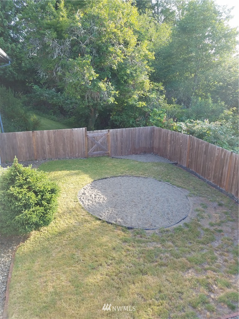 1501 Chilton Road Aberdeen, WA 98520 - Photo 4 of 25 Gallery Image 4