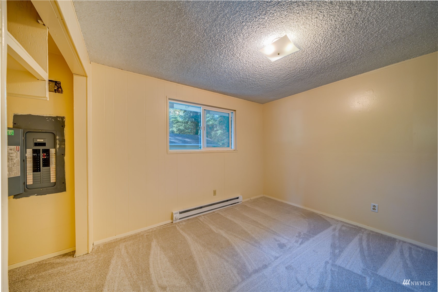 809 Dyer Road Sultan, WA 98294 - Photo 15 of 39 a view of a room with a sink