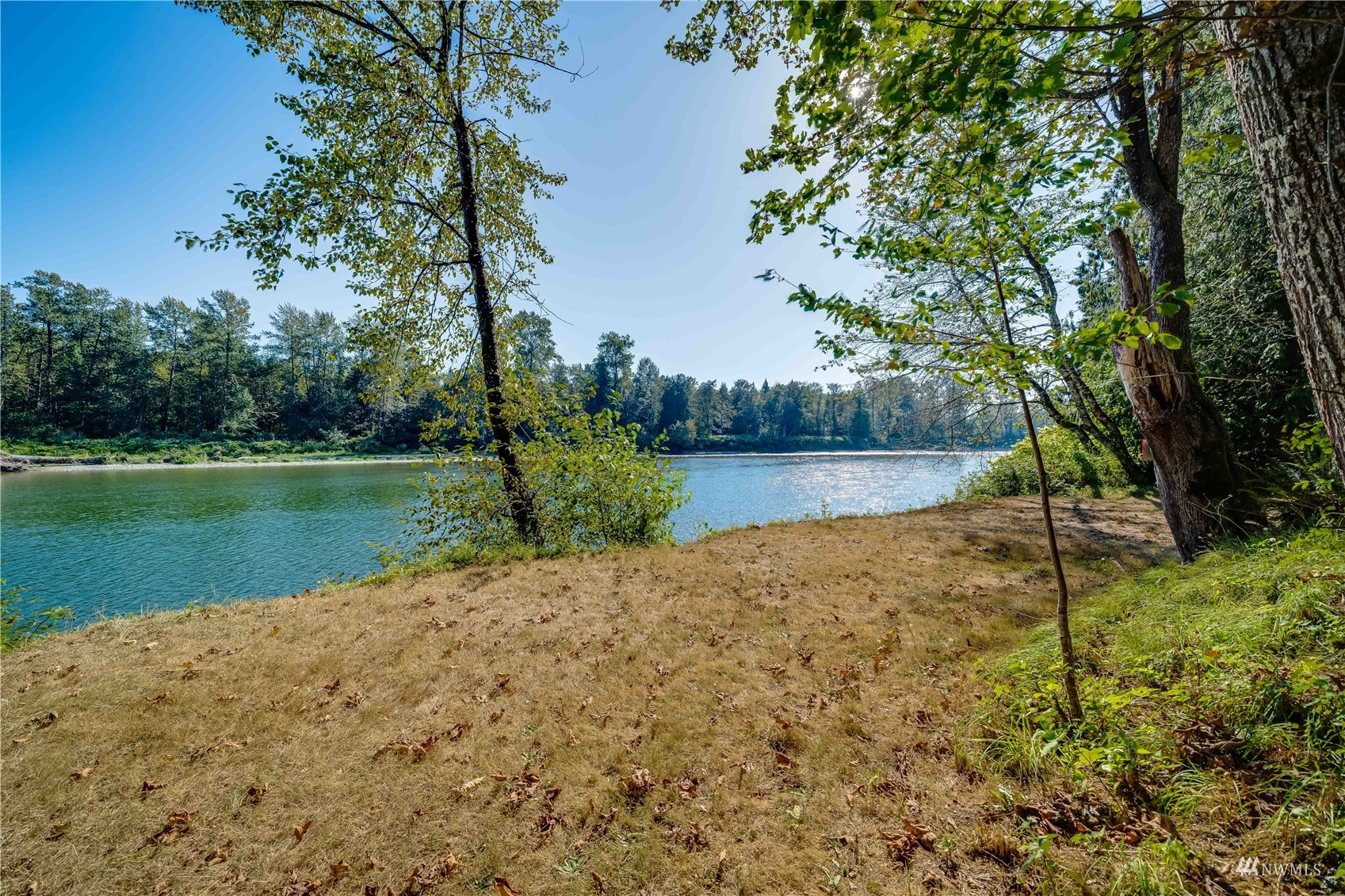 809 Dyer Road Sultan, WA 98294 - Photo 27 of 39 a view of lake with green space