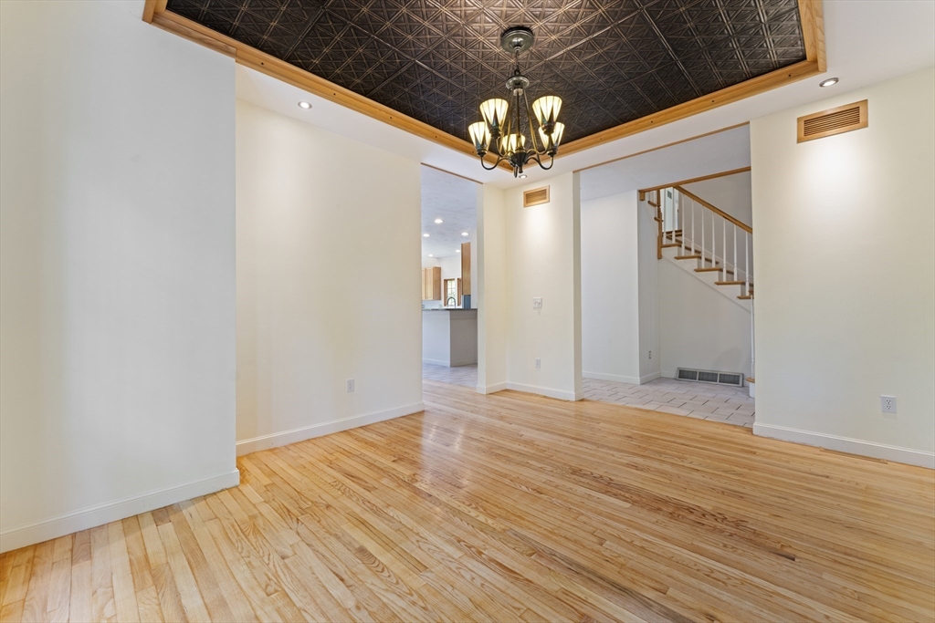 28 Vincent Road Mendon, MA 01756 - Photo 11 of 42