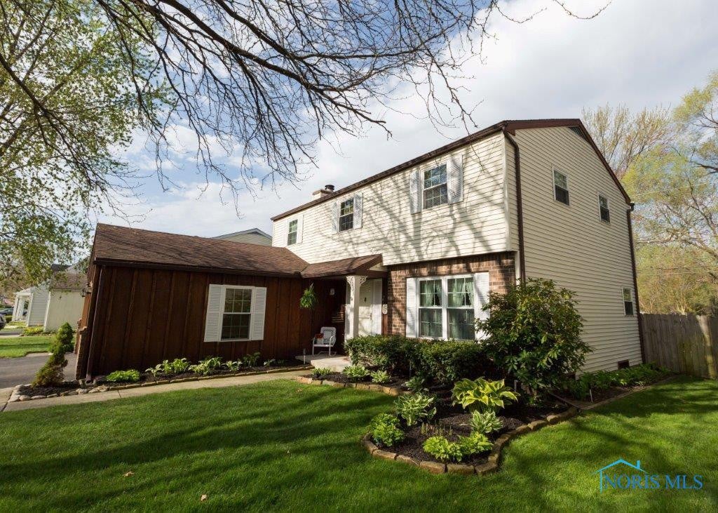 6031 Pebblestone Road Sylvania, OH 43560 - Photo 1 of 29 Photo 1
