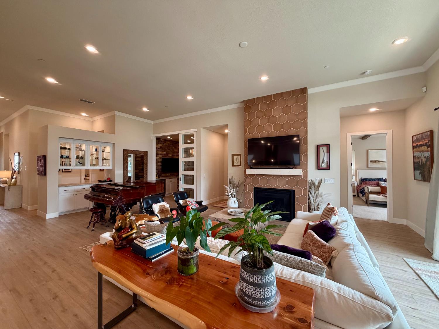 12008 Armandi Way Rancho Cordova, CA 95742 - Photo 12 of 35