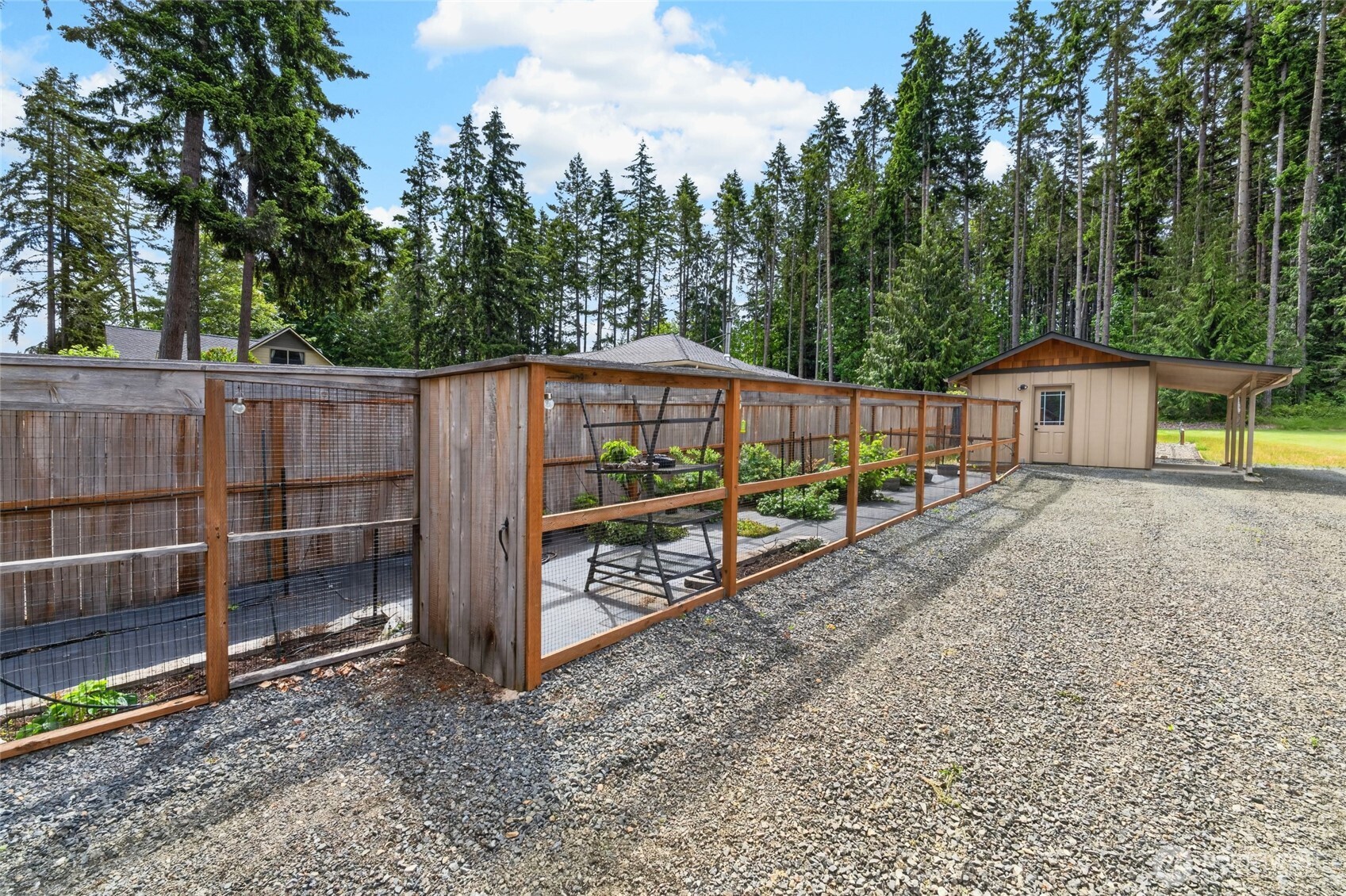 4300 Old Mill Road Port Angeles, WA 98362 - Photo 7 of 40