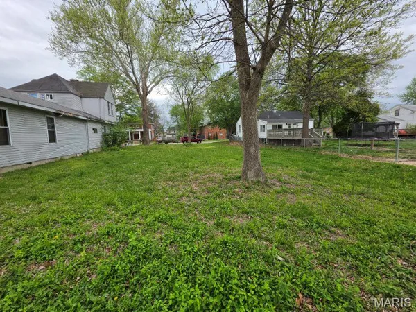 $30,000 | 524 Vest Avenue, Valley Park, MO 63088