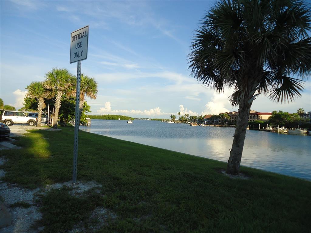 100 Circuit Road, Unit S35 Nokomis, FL 34275 - Photo 31 of 35